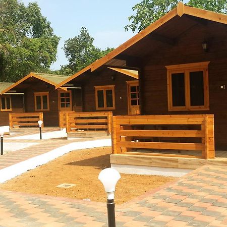 Kudle Ocean Front Gokarna (Karnataka) Exterior photo