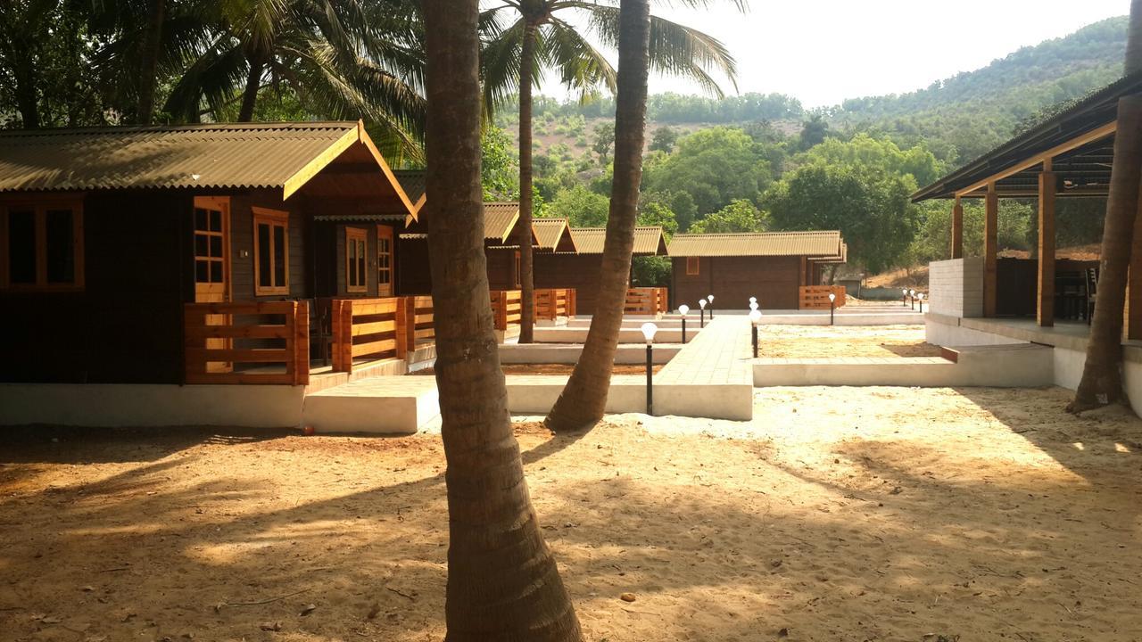 Kudle Ocean Front Gokarna (Karnataka) Exterior photo